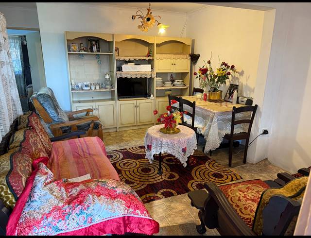 2 BEDROOM FREEHOLD FOR SALE IN BONELA